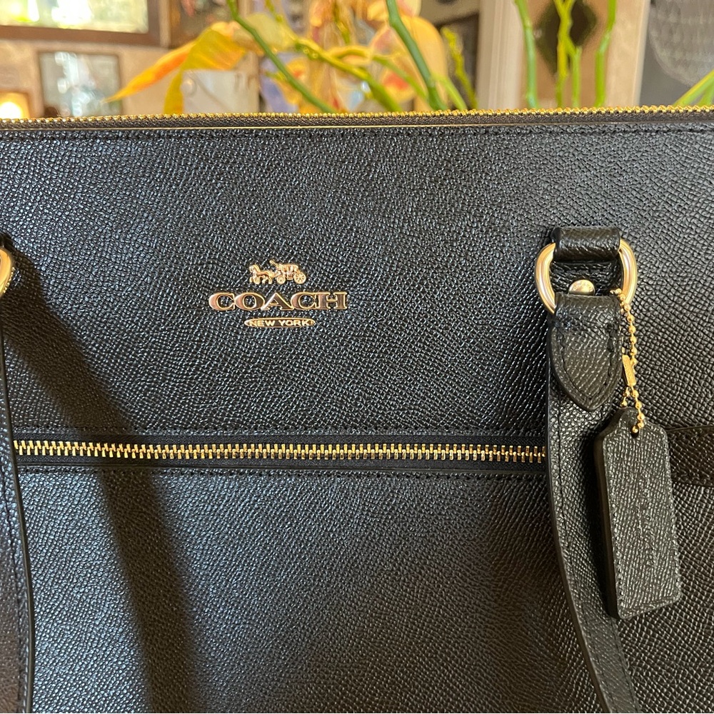 New with tags Coach Gallery tote Midnight Black  cross grain leather Bag - Picture 2 of 11